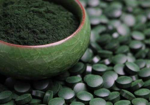 ¿Cuánto es 5 gramos de espirulina?