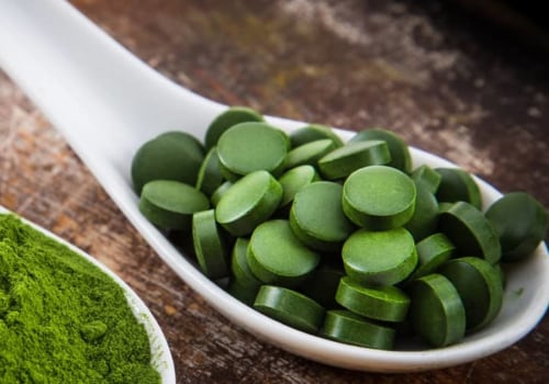 ¿qué cantidad de espirulina se consume al día?