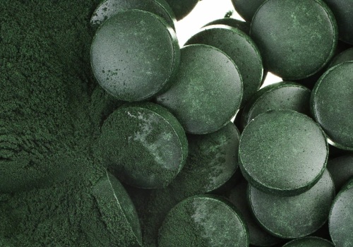 Cuántas cápsulas de espirulina debo tomar al día?
